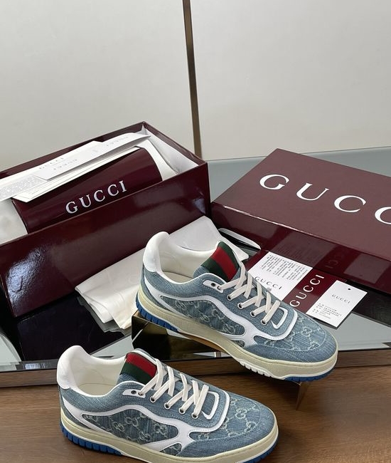 Gucci Classic Striped Canvas Casual Sneakers With Premium Leather Details