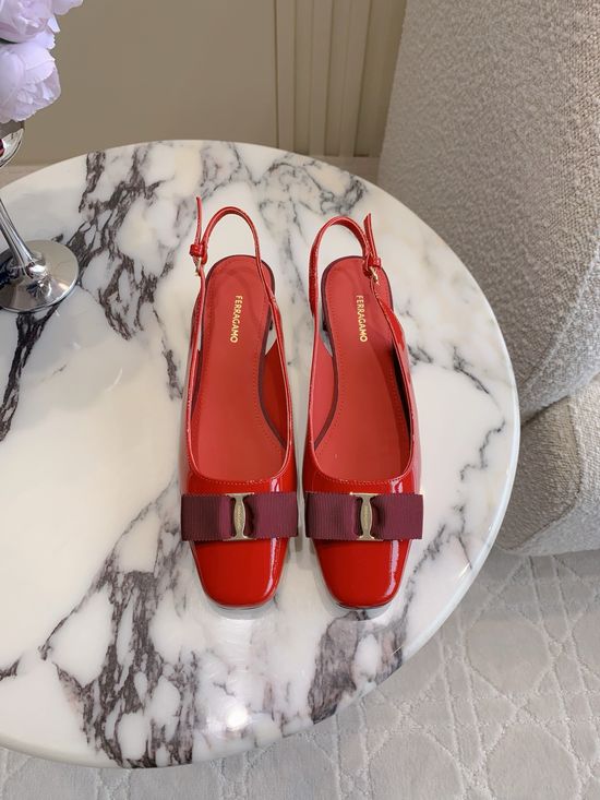 Ferragamo Elegant Low Heel Slingback Shoes Premium Leather Footwear
