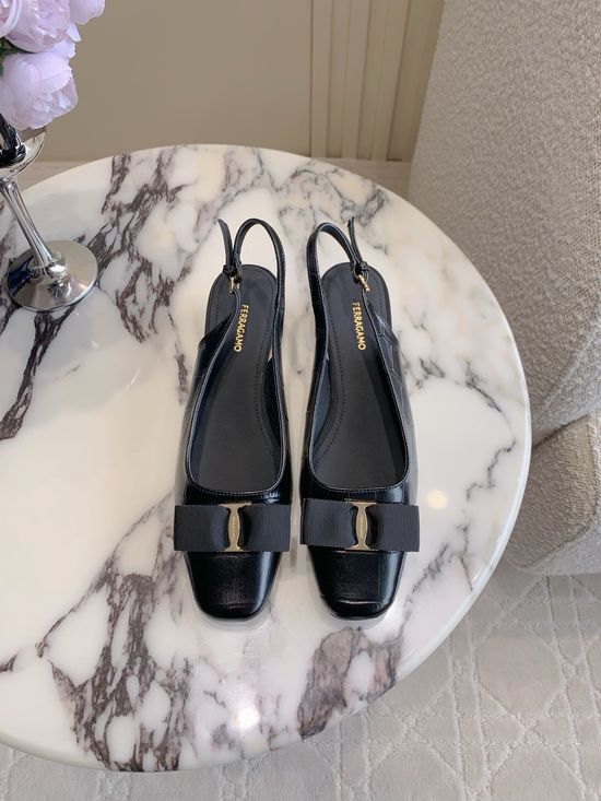 Ferragamo Elegant Low Heel Slingback Shoes Premium Leather Footwear