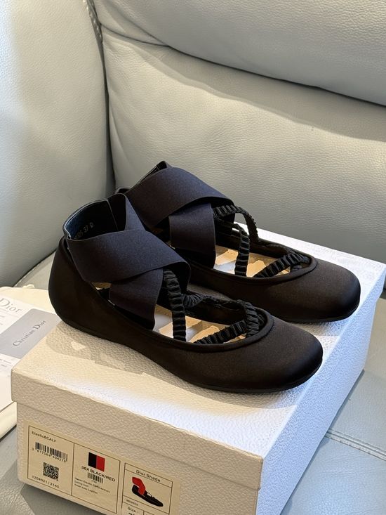 Christian Dior Classic Comfortable Ballet Flats Suitable for Daily Wear