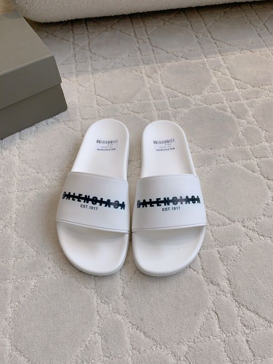 Balenciaga Casual Comfort Lightweight Beach Slide Sandals