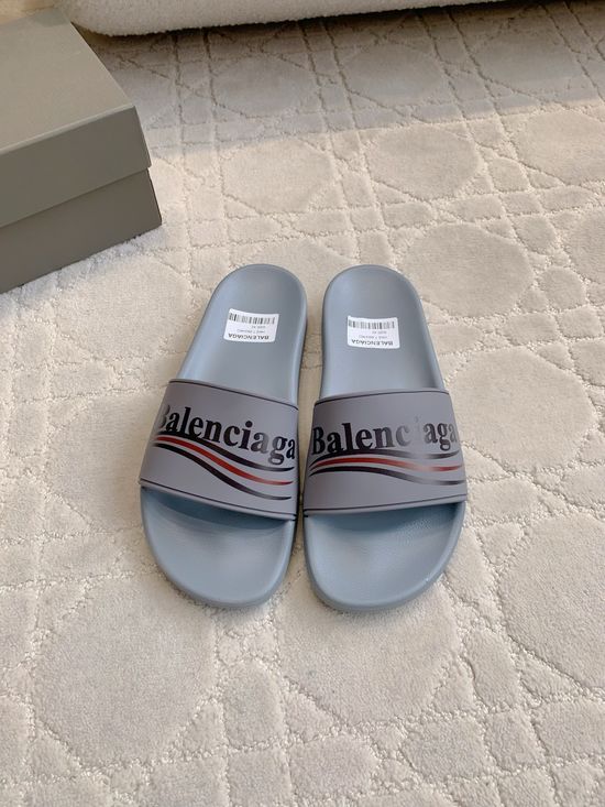 Balenciaga Casual Comfort Lightweight Beach Slide Sandals