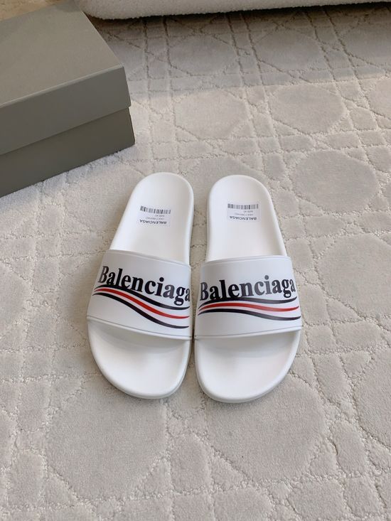 Balenciaga Casual Comfort Lightweight Beach Slide Sandals