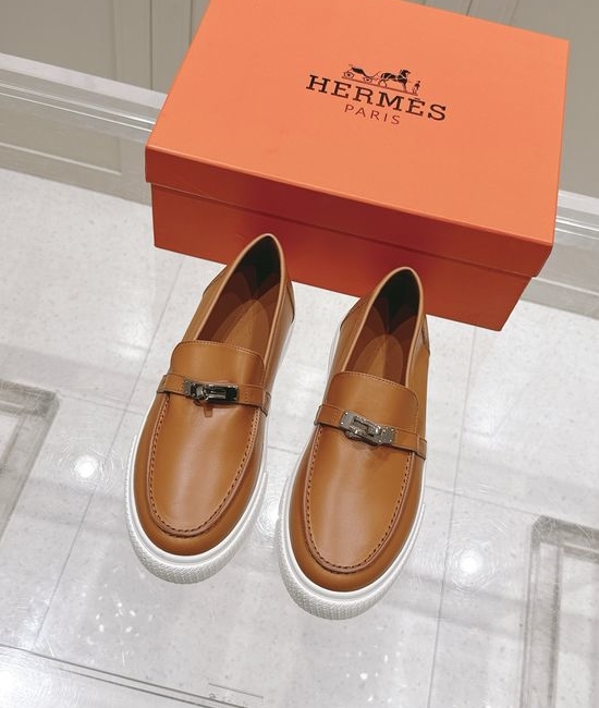 Hermes Buckle Decor Slip-On Loafers Casual Fashion Leather Shoes