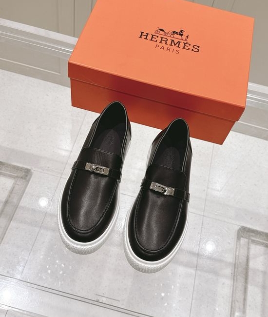 Hermes Buckle Decor Slip-On Loafers Casual Fashion Leather Shoes