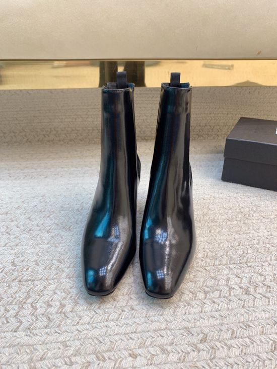 Yves Saint Laurent Waxy Leather Block Heel Ankle Boots With Leather Sole