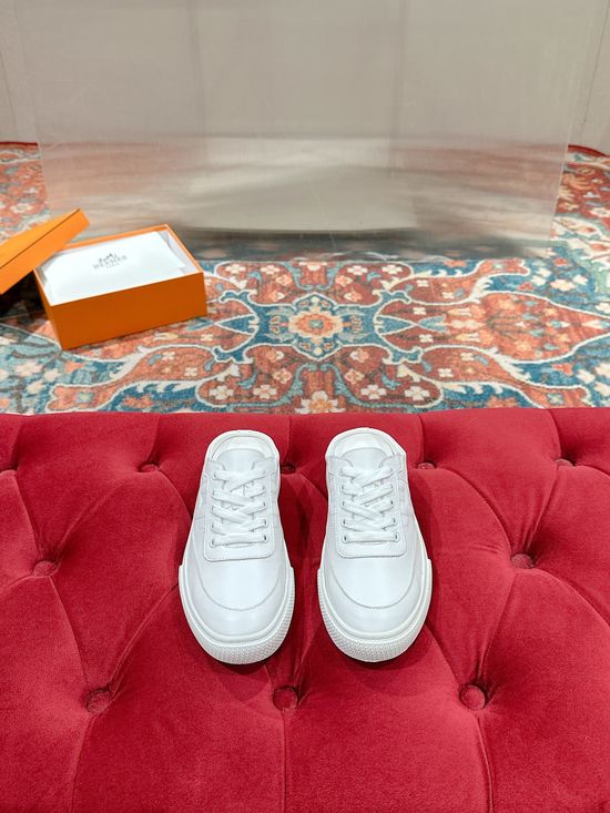 Hermes Mixed Material Slip-On Sneakers Breathable Comfortable Casual Footwear