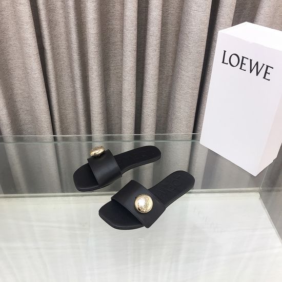 Loewe Classic Slip-on Slippers with Engraved Logo Buckle