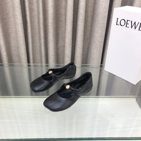 Loewe Ballet Flats with Baby-soft Leather for Ultimate Comfort