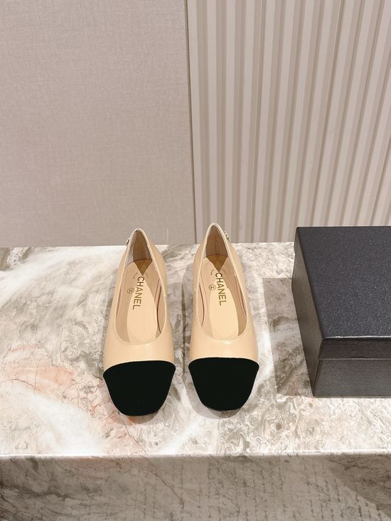 Chanel Pearl Accent Leather Mary Jane Comfort Heel Sandals