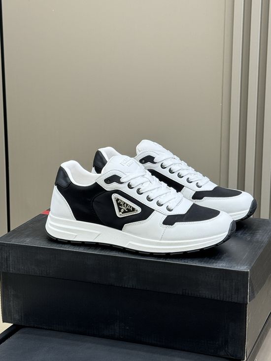 Prada Suede Nylon Splicing Breathable Casual Sneakers