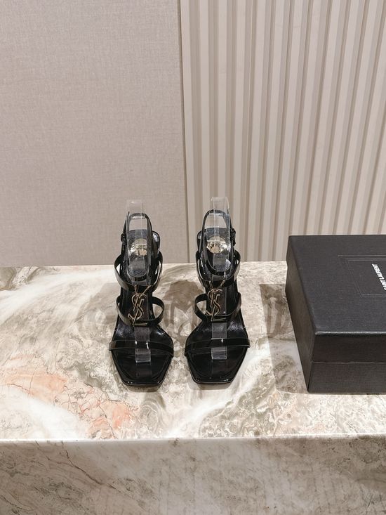 Yves Saint Laurent Patent Leather Stiletto Heel Square Toe Dress Shoes