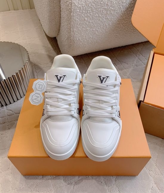 Louis Vuitton LV Limited Edition Cartoon Detail Fashion Sneakers