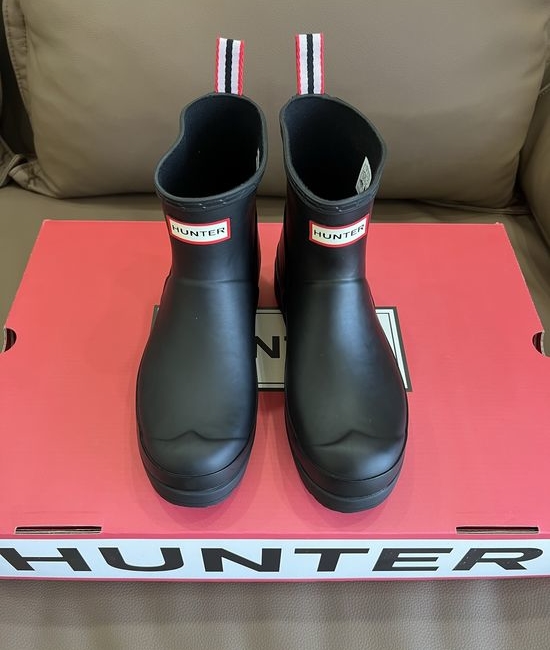 Burberry Waterproof Glossy Tall Rain Boots Classic British Style
