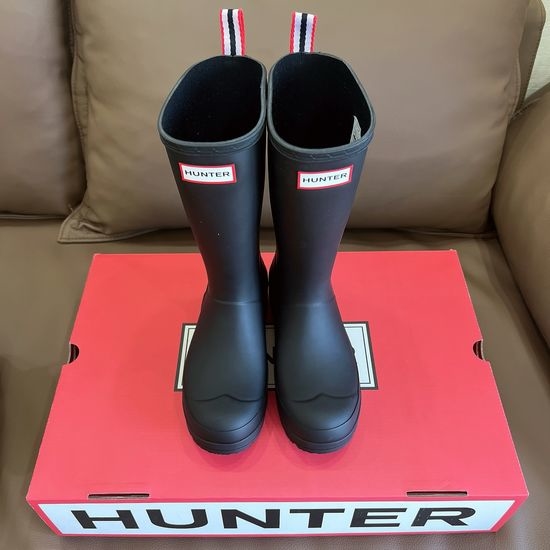 Burberry Waterproof Glossy Tall Rain Boots Classic British Style