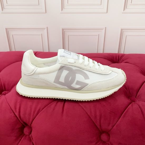 Dolce & Gabbana Exquisite 3D Embellished Luxury Leather Shoes