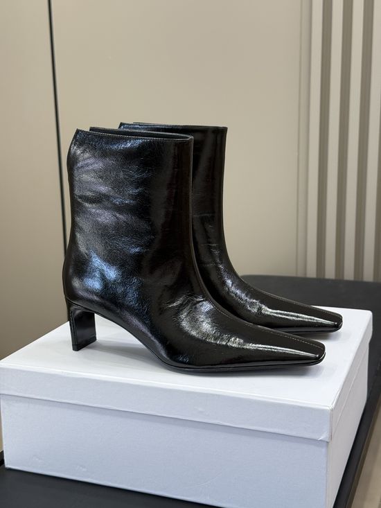 Khaite Stylish Square Toe Low Heel Easy Wear Leather Short Boots