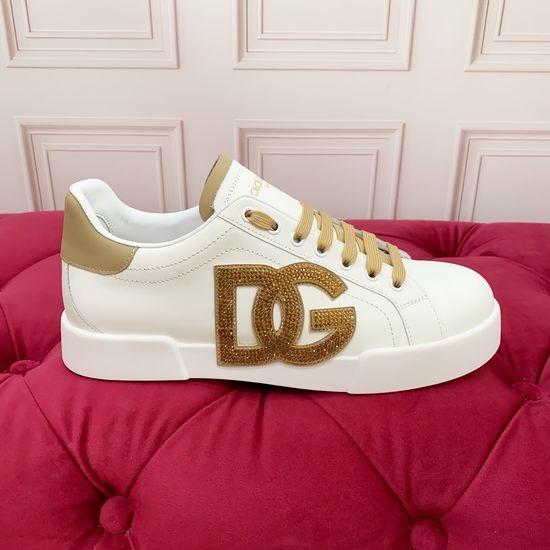Dolce & Gabbana Premium Rhinestone Decor Cowhide Upper Comfortable Dress Shoes