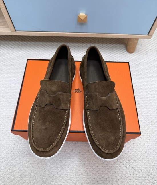 Hermes Lightweight Classic Versatile Comfortable Casual Footwear