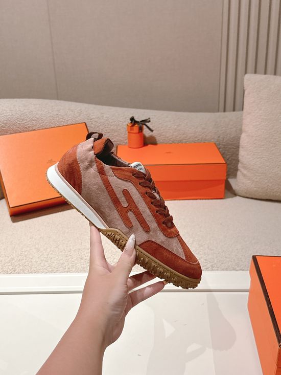 Hermes Luxury Suede Leather Casual Sneakers Contrast Details Soft Lining