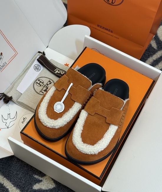 Hermes Suede Leather Mules With Classic Upper Details