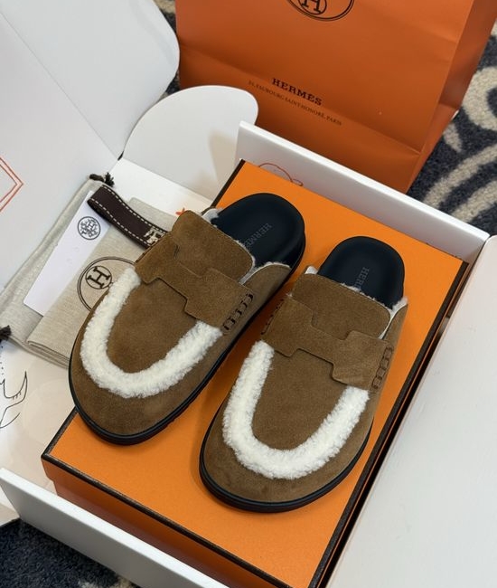 Hermes Suede Leather Mules With Classic Upper Details
