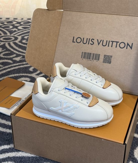 Louis Vuitton LV Monogram Print Low Top Casual Sneakers Soft Insole