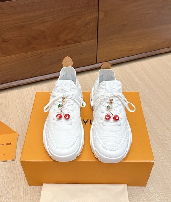 Louis Vuitton LV Lightweight Breathable Mesh Casual Athletic Sneakers