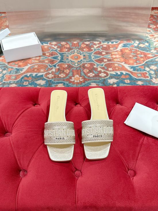 Christian Dior Embroidered Raffia Flat Slide Sandals Casual Comfortable Footwear