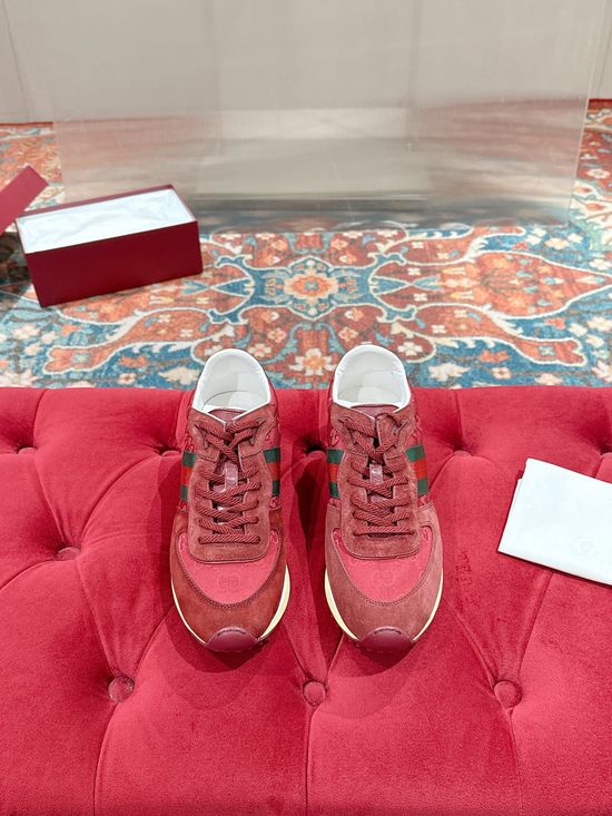 Gucci Classic Stitched Casual Sneakers Comfortable Stylish Daily Footwear