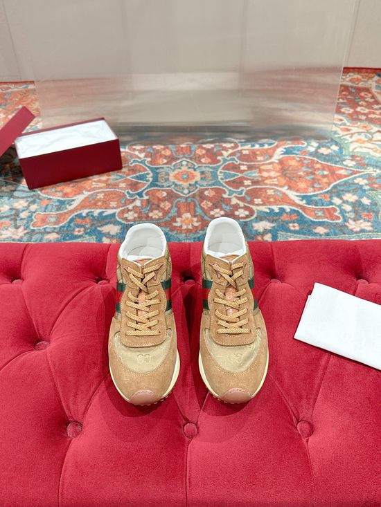 Gucci Classic Stitched Casual Sneakers Comfortable Stylish Daily Footwear