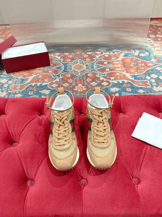 Gucci Classic Stitched Casual Sneakers Comfortable Stylish Daily Footwear