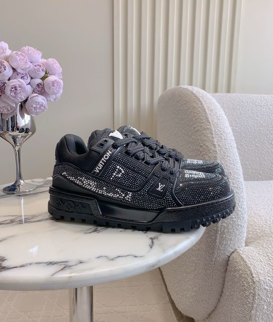 Louis Vuitton LV Rhinestone Decor Low Top Casual Sneakers Premium Quality
