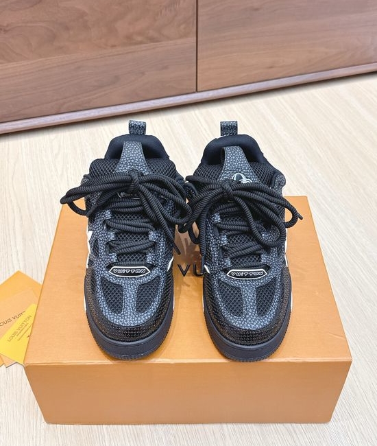 Louis Vuitton LV Minimalist Comfortable Lightweight Fashion Casual Sports Sneakers