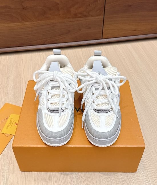 Louis Vuitton LV Minimalist Comfortable Lightweight Fashion Casual Sports Sneakers