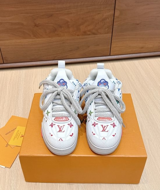 Louis Vuitton LV Minimalist Comfortable Lightweight Fashion Casual Sports Sneakers