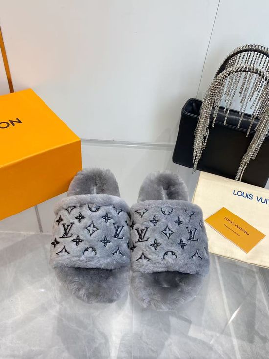Louis Vuitton Monogram Wool Slippers Plush Lining Non-slip Cozy Indoor Footwear