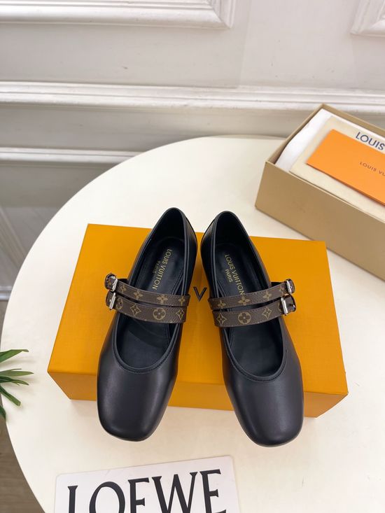 Louis Vuitton Classic Floral Buckle Strap Mary Jane Ballet Flats