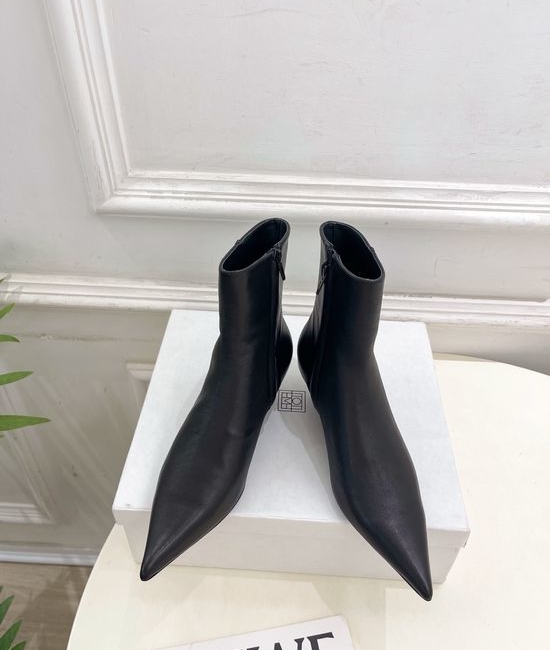 Toteme Pointed Toe Wedge Ankle Boots With Inner Zipper
