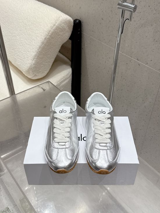 Alo Low-top Retro Casual Sneakers Soft Comfortable Lightweight Sole