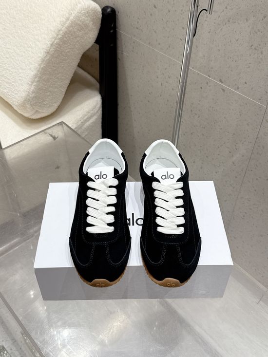 Alo Low-top Retro Casual Sneakers Soft Comfortable Lightweight Sole