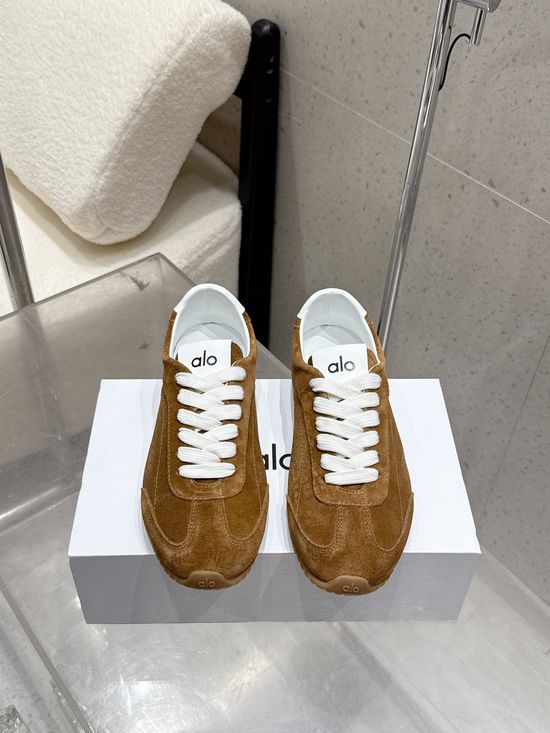 Alo Low-top Retro Casual Sneakers Soft Comfortable Lightweight Sole