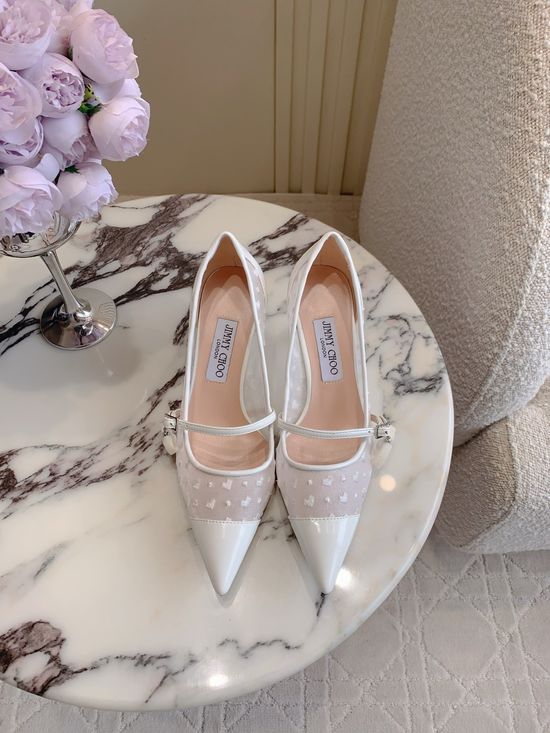 Jimmy Choo Gentle Lace High-heeled Shoes with Classic Design
