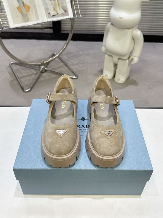 Prada Platform Mary Jane Shoes Soft Lining Lightweight Comfort Sole