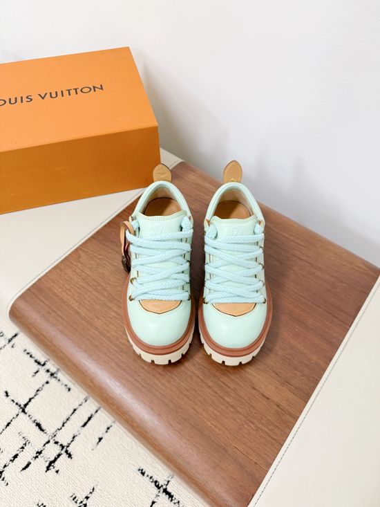 Louis Vuitton Calfskin Platform Lace-up Casual Shoes with Thick Rubber Sole