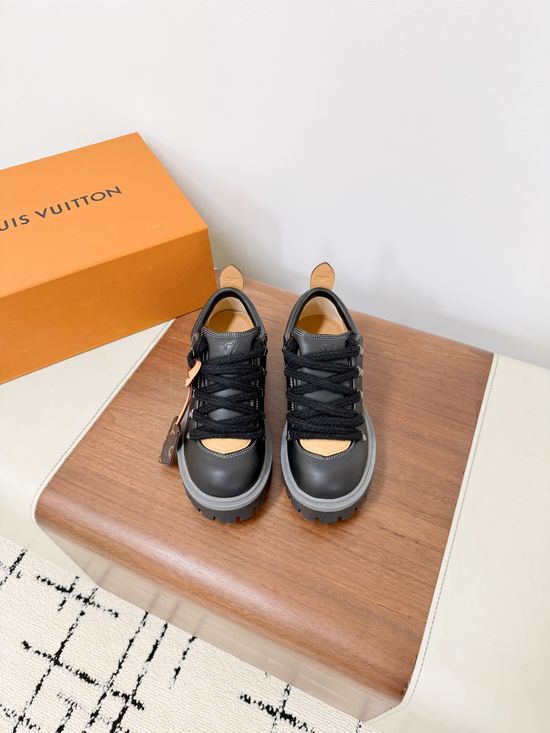 Louis Vuitton Calfskin Platform Lace-up Casual Shoes with Thick Rubber Sole