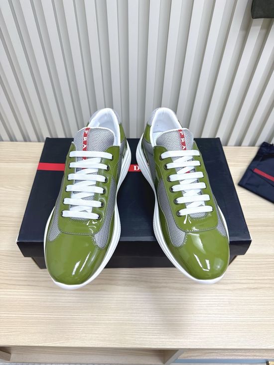 Prada Leather Square Toe Comfortable Non-slip Casual Fashion Sneakers