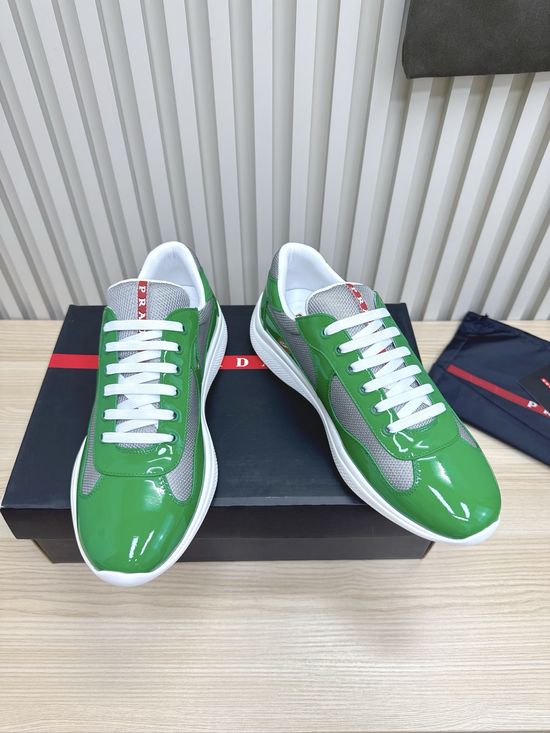 Prada Leather Square Toe Comfortable Non-slip Casual Fashion Sneakers