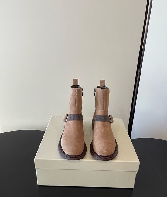 Brunello Cucinelli Elastic Chelsea Ankle Boots With Chain Decor
