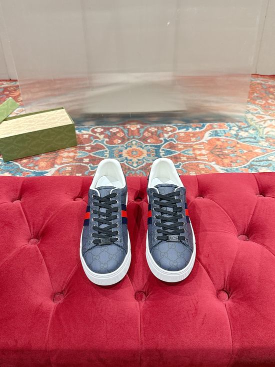 Gucci Classic Embroidery Casual Comfortable Low Top Leather Sneakers